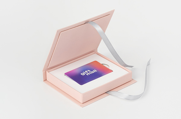 Nude box with hologram